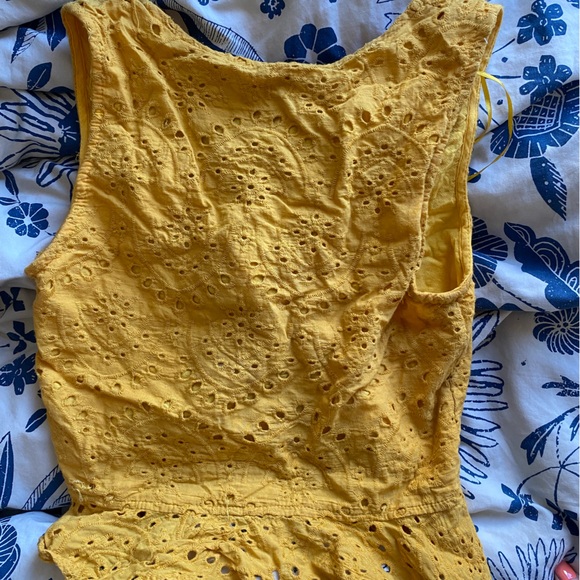 PRINCESS POLLY Yellow Tie Front Top - Picture 2 of 2